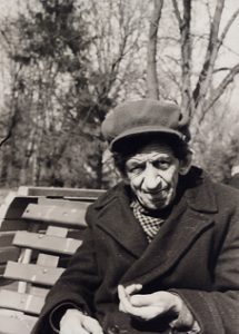 Паметник на Мильо Лудия