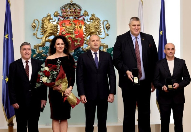 Пловдивската легенда Мария Петрова сред удостоените с Почетния знак на президента