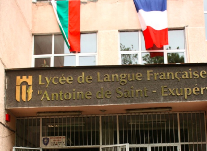 Френската гимназия в Пловдив остава с временен директор – обявен е конкурс